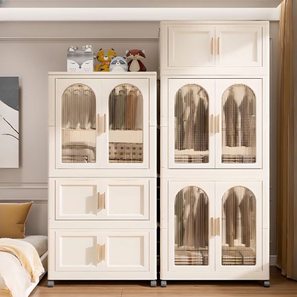 "Spacious Queen Bed"
